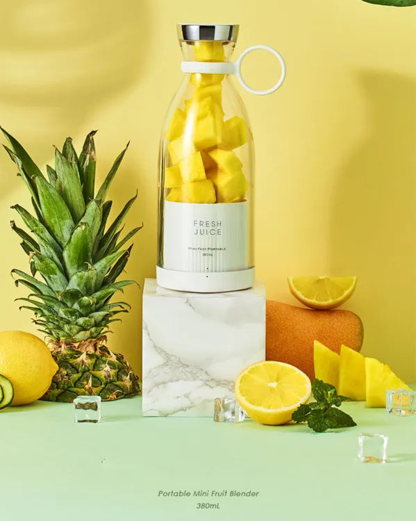 🔥 Portable Electric Juicer for Smoothies & More - Random Color - Grab Yours Now